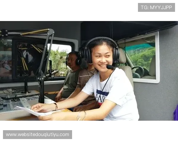 斗球直播app官网版亮点怎么设置实现个性化界面定制的详细方法介绍