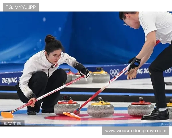 免费下载斗球直播间软件,随时随地观看精彩足球比赛直播内容